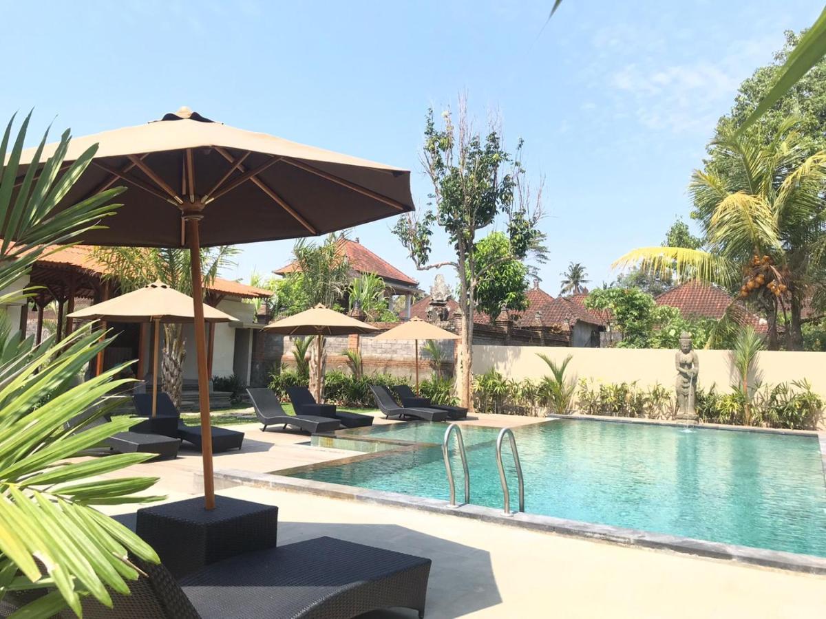 Londo House Hotel Ubud  Exterior photo