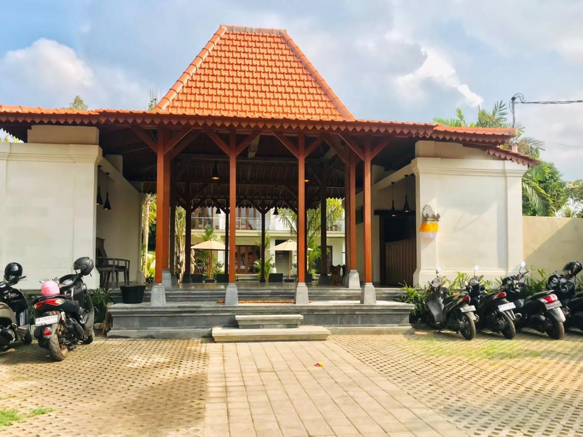 Londo House Hotel Ubud  Exterior photo