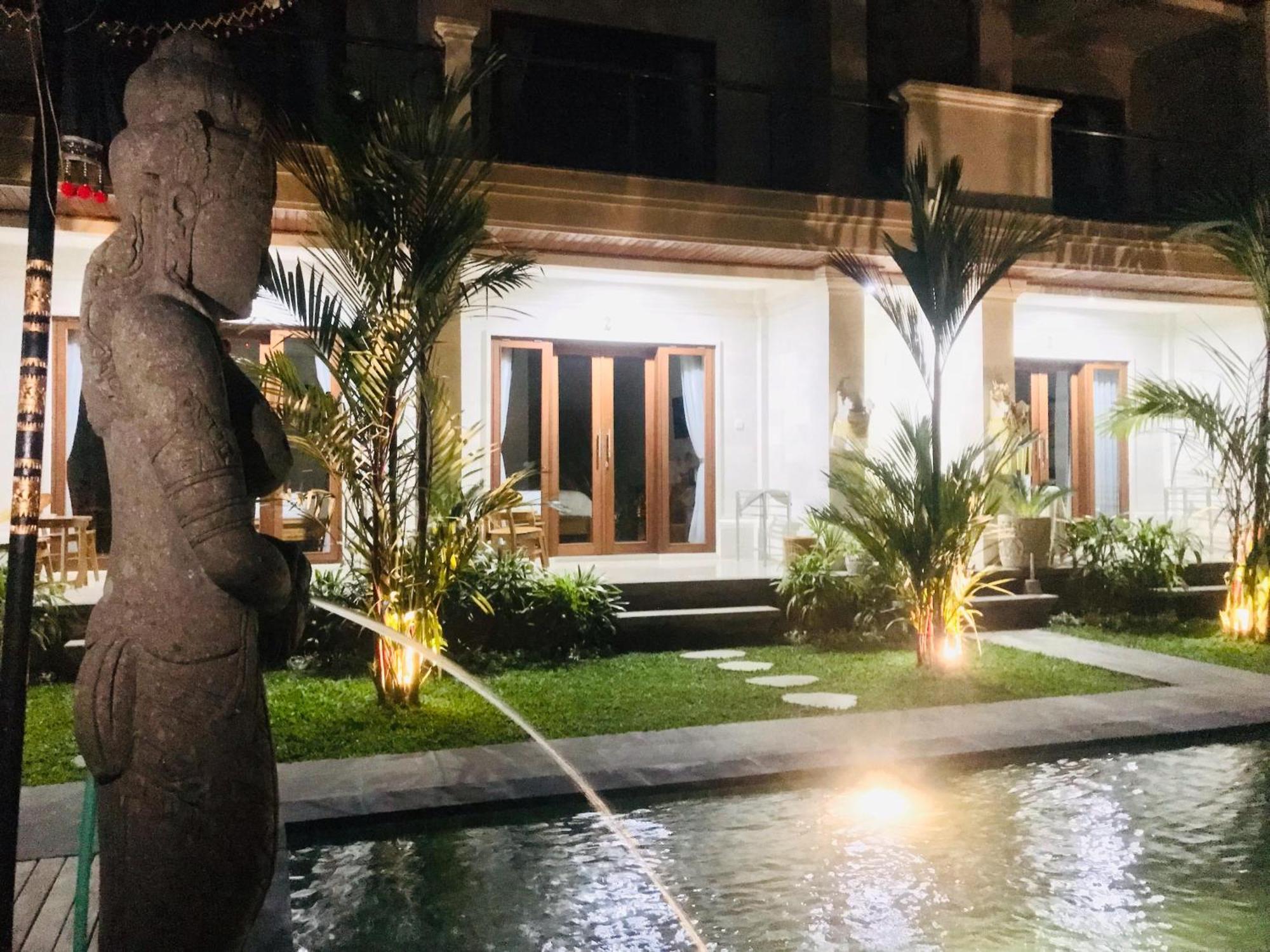 Londo House Hotel Ubud  Exterior photo