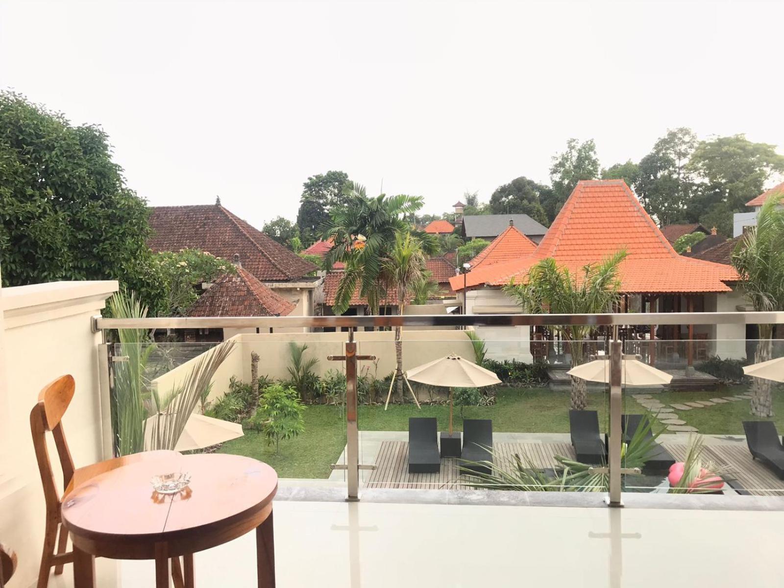 Londo House Hotel Ubud  Exterior photo