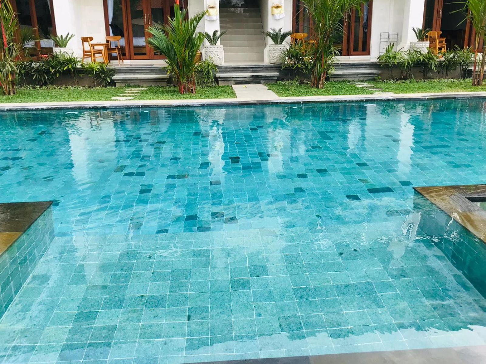 Londo House Hotel Ubud  Exterior photo